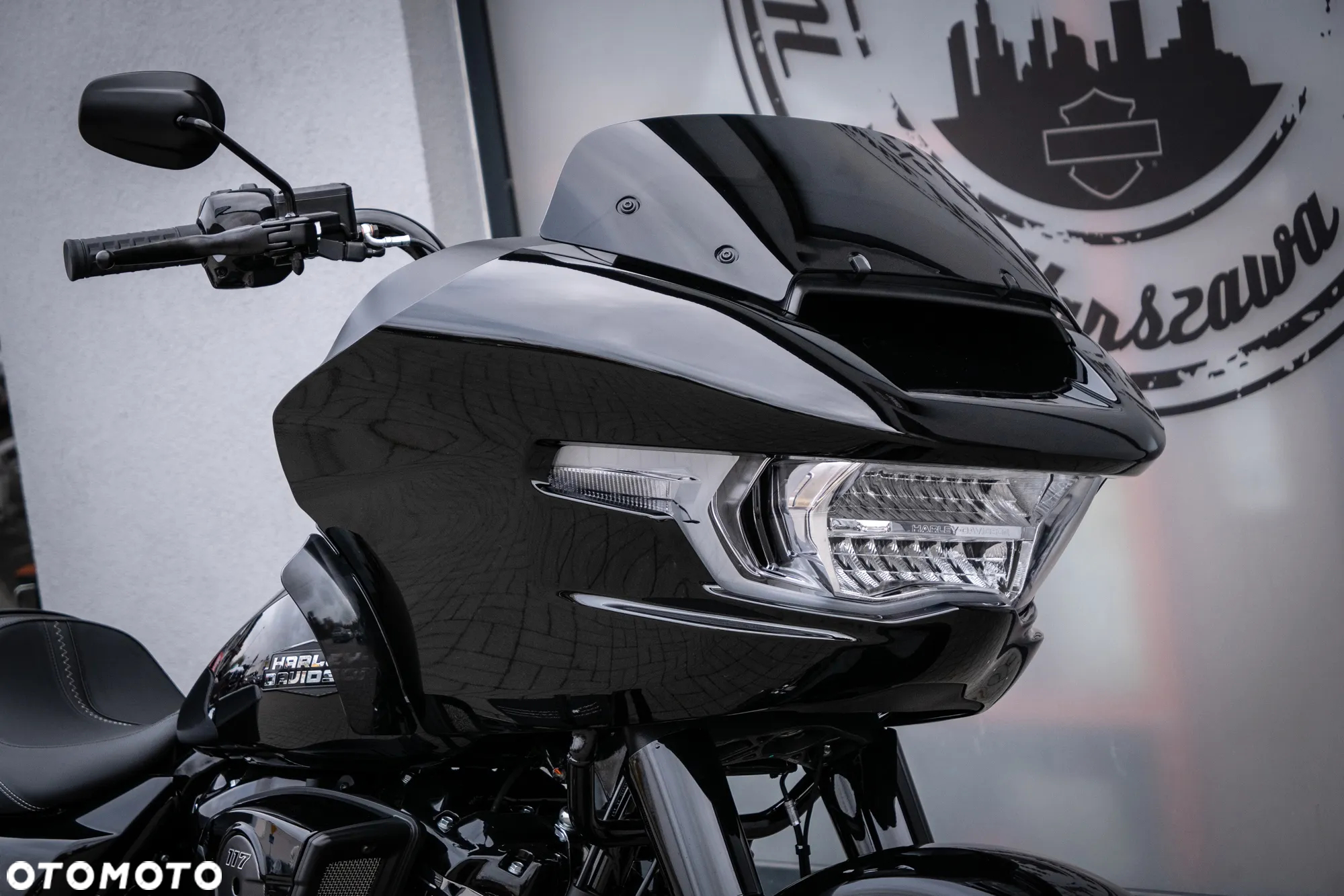 Harley-Davidson Touring Road Glide - 38