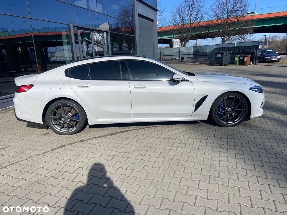 BMW Seria 8 - 9