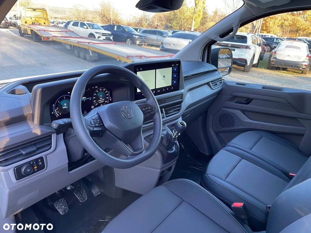 Volkswagen Transporter Furgon 2.0 TDI 150 KM manual r. o. 3500 - 9