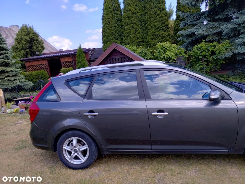 Kia Ceed 1.6 CVVT LX - 19