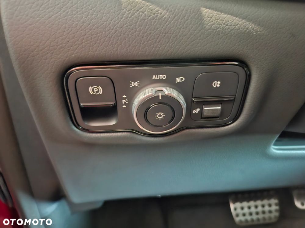 Mercedes-Benz Klasa V 300 d Exclusive 9G-Tronic (d³ugi) - 38