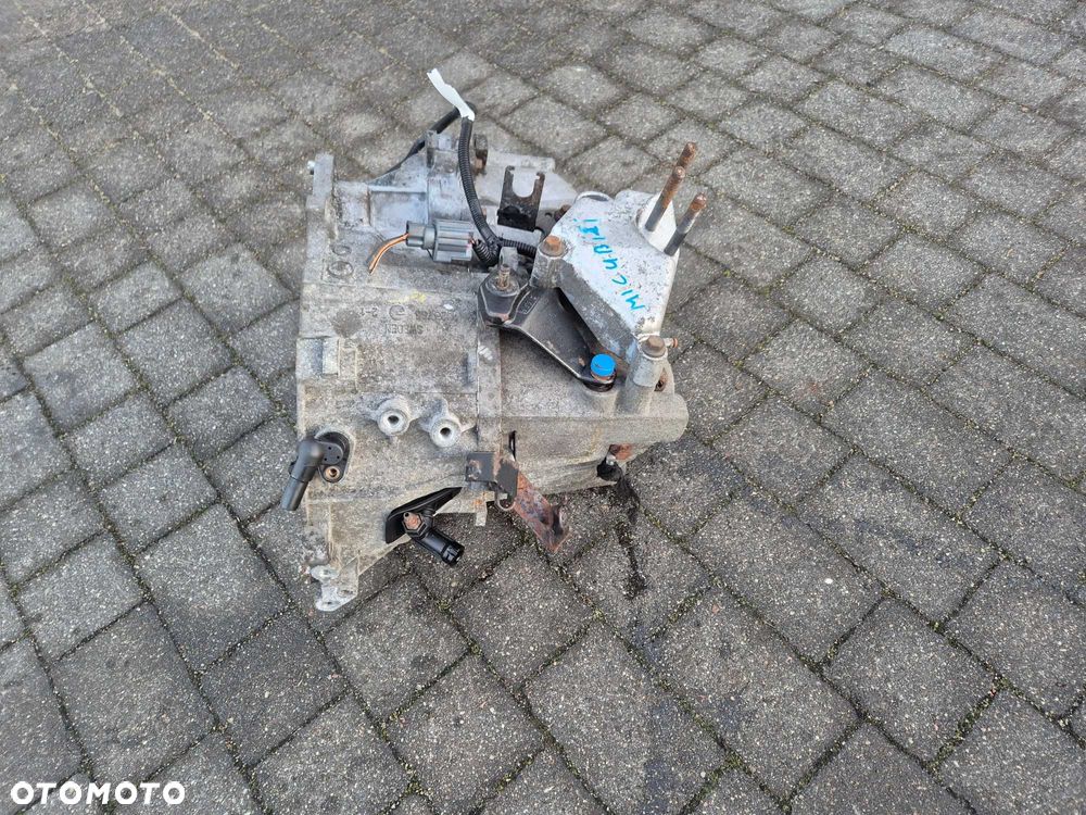 volvo v40 s40 mitsubishi space star 1.9 di skrzynia biegów - 2