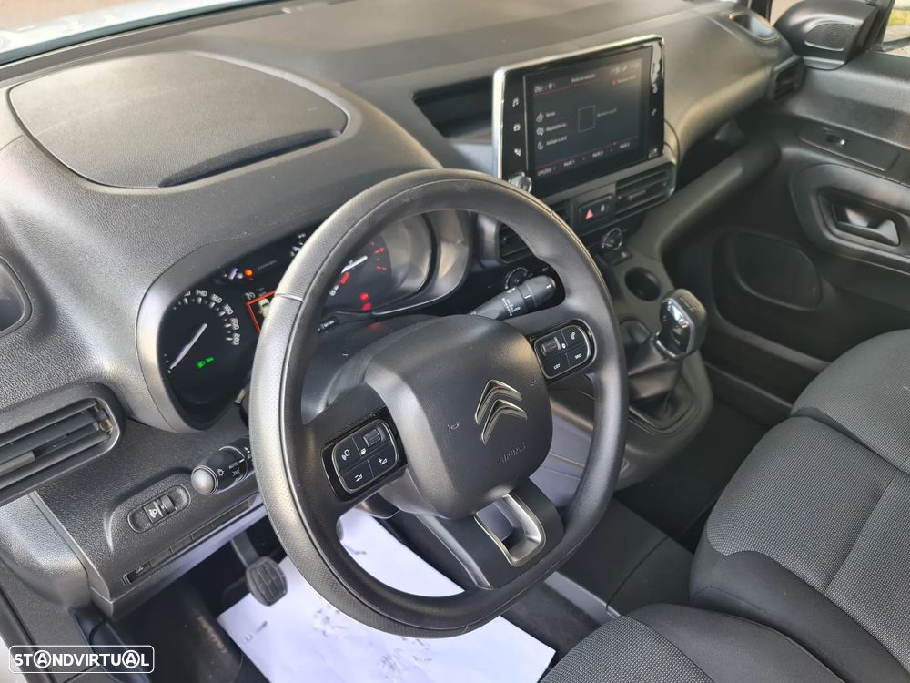 Citroën Berlingo Asphalt 1.6 HDi 100cv Câmara CarPlay IVA Dedutível - 41