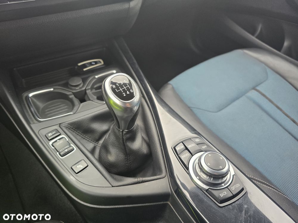 BMW Seria 1 118d Urban Line - 10
