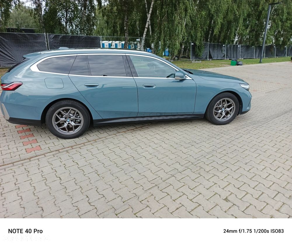 BMW Seria 5 520i - 7