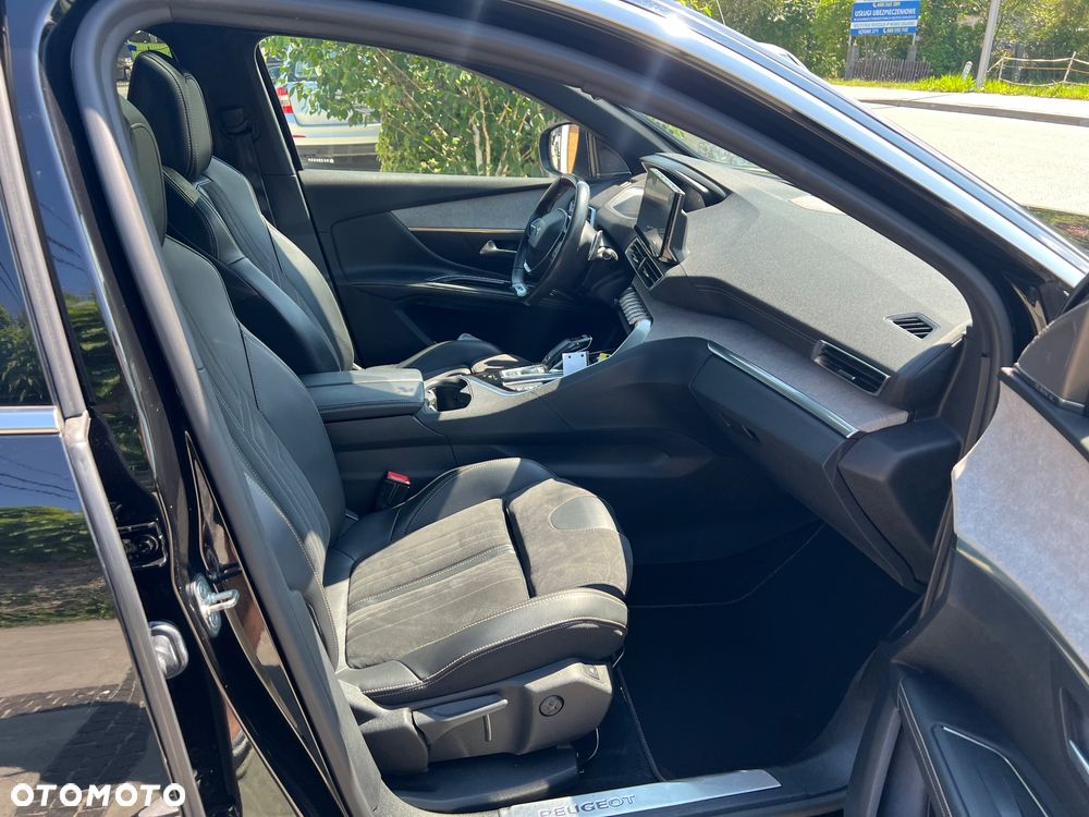 Peugeot 5008 1.5 BlueHDi GT Pack S&S EAT8 - 36
