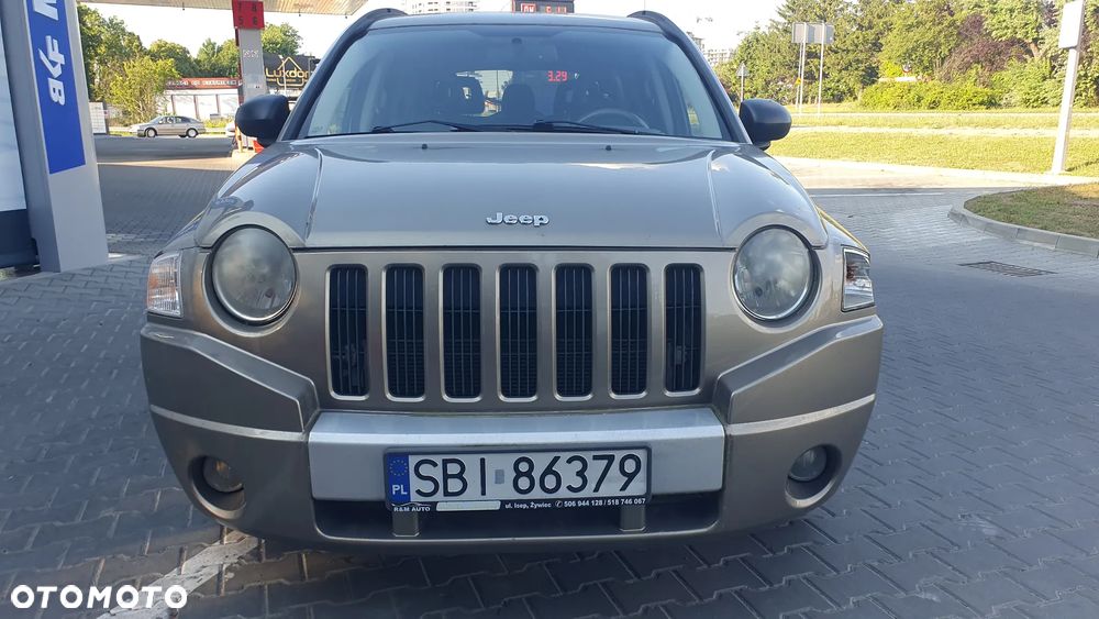 Jeep Compass 2.4I 4x4 Sport - 5