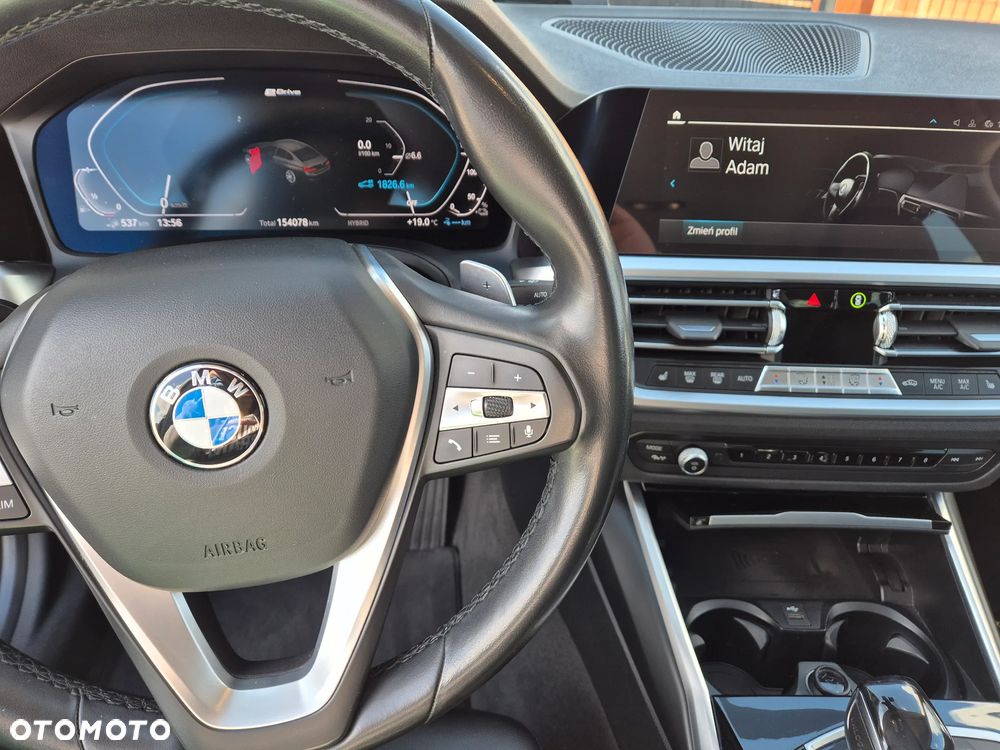 BMW Seria 3 330e Sport Line - 7
