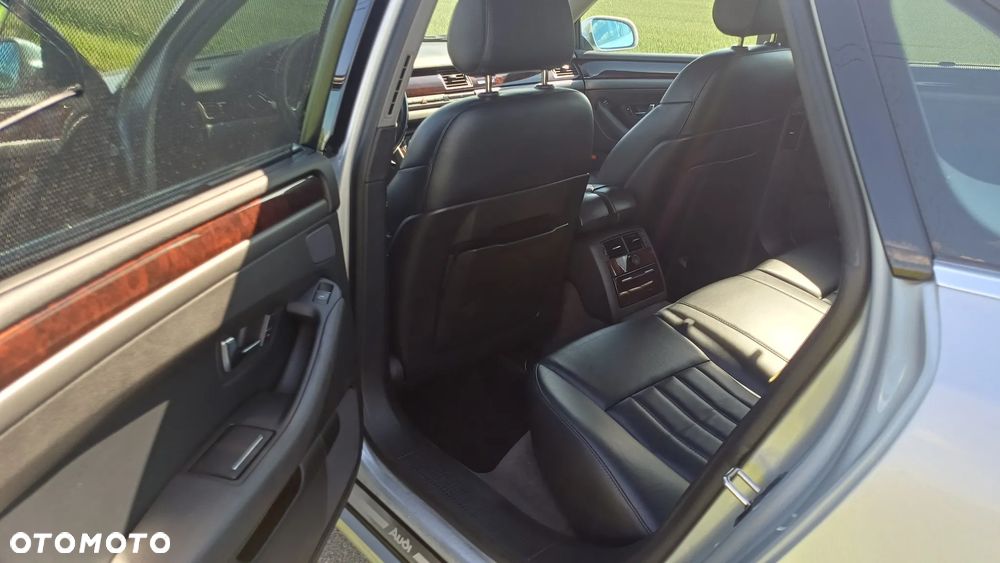 Audi A8 - 15