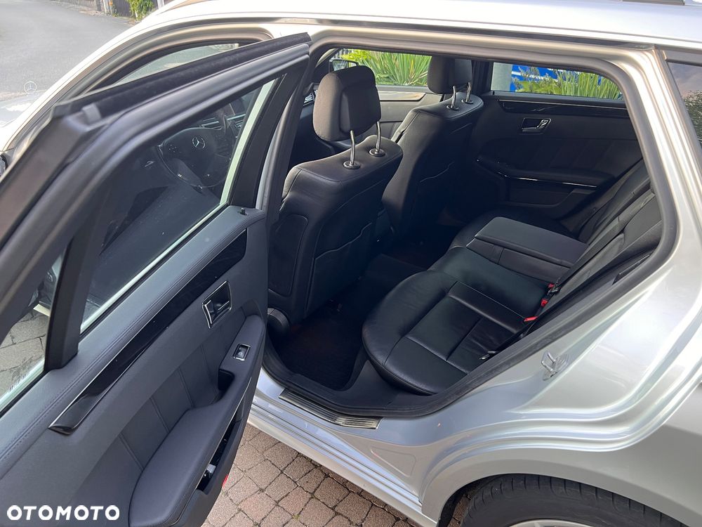 Mercedes-Benz Klasa E 250 CDI DPF BlueEFFICIENCY Automatik Avantgarde - 9