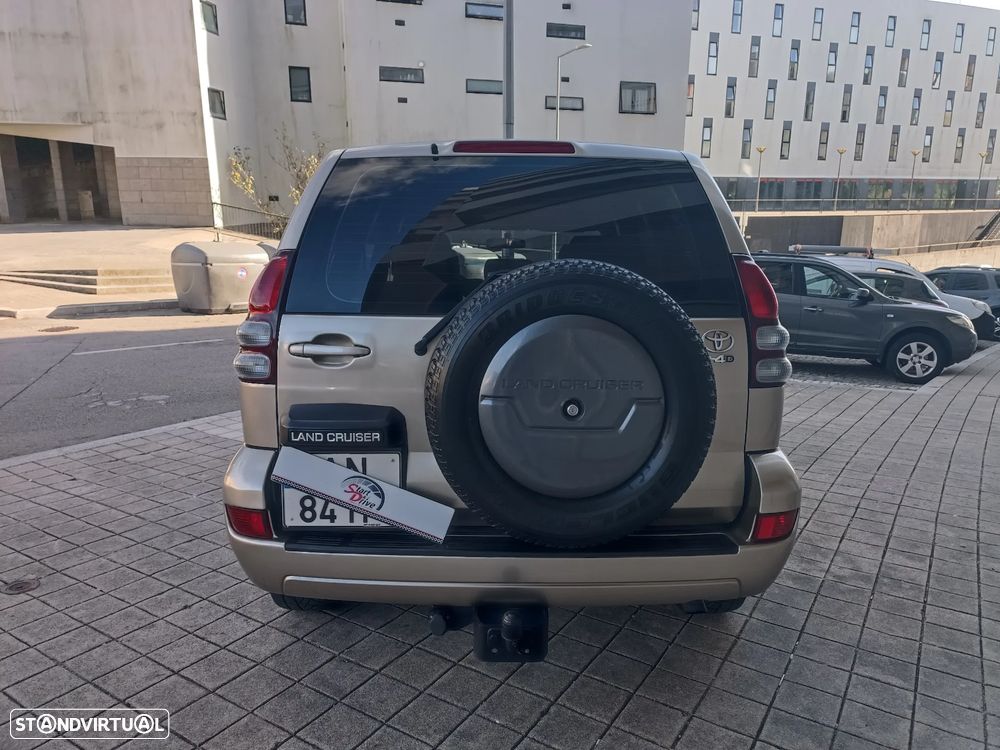 Toyota Land Cruiser D-4D Executive - 9