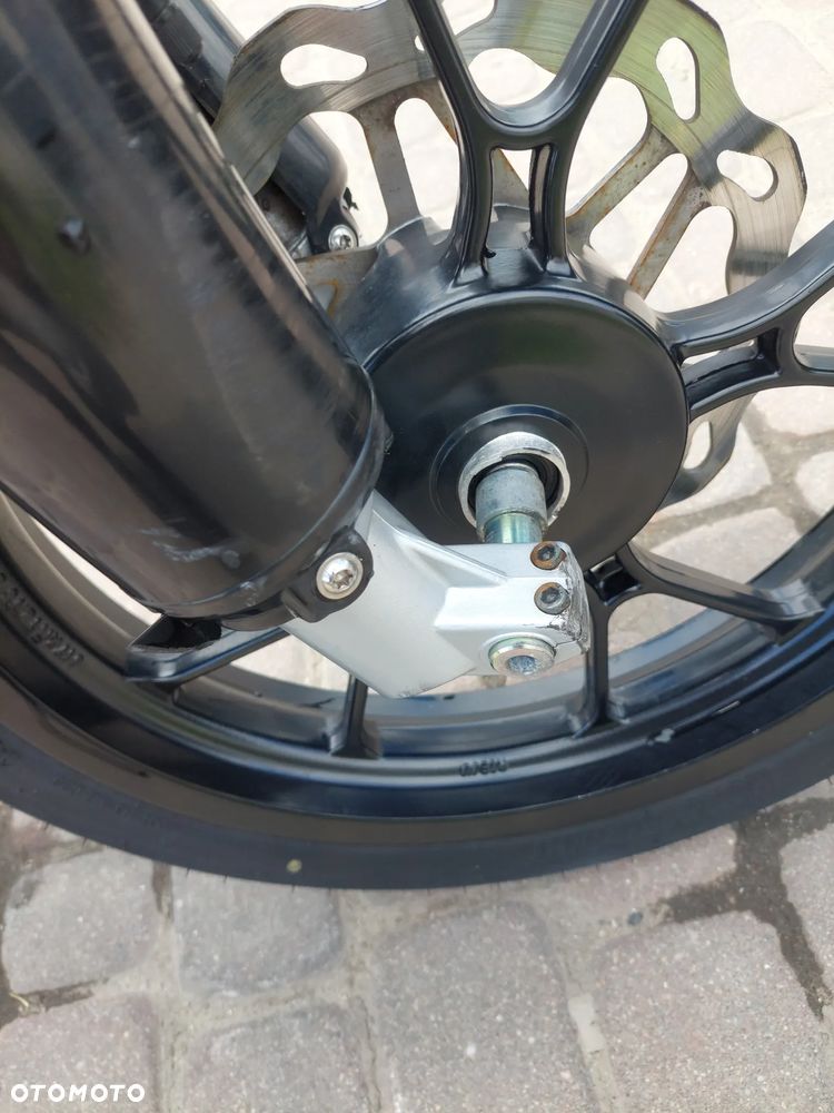 Rieju MRT Pro SM - 11