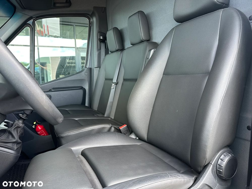 Mercedes-Benz sprinter - 8