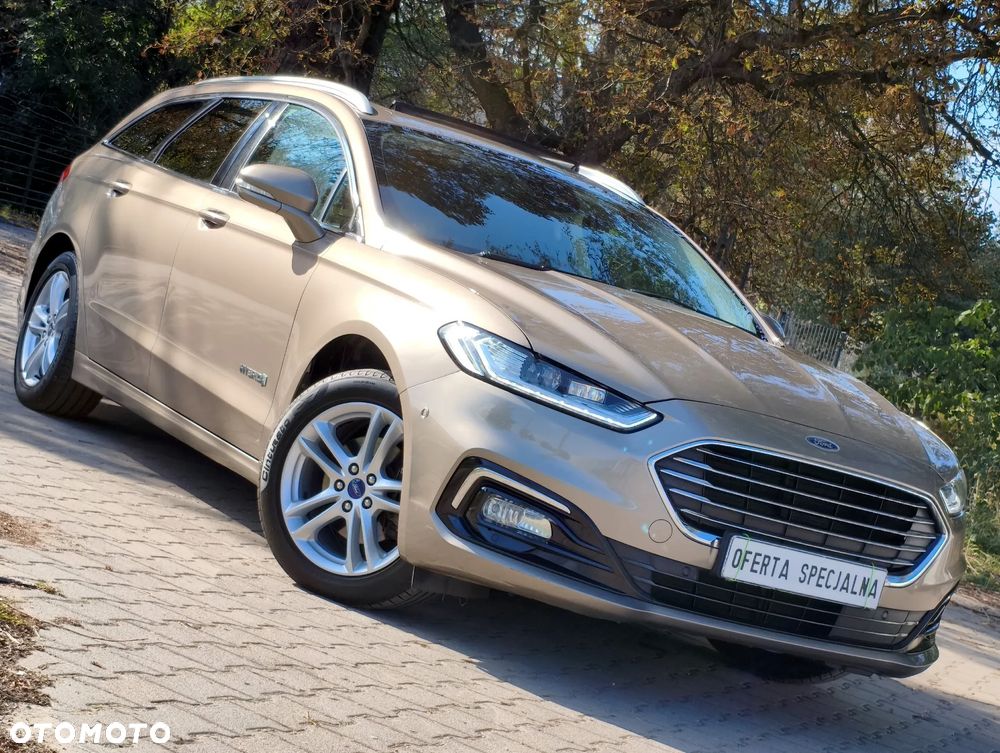 Ford Mondeo - 35