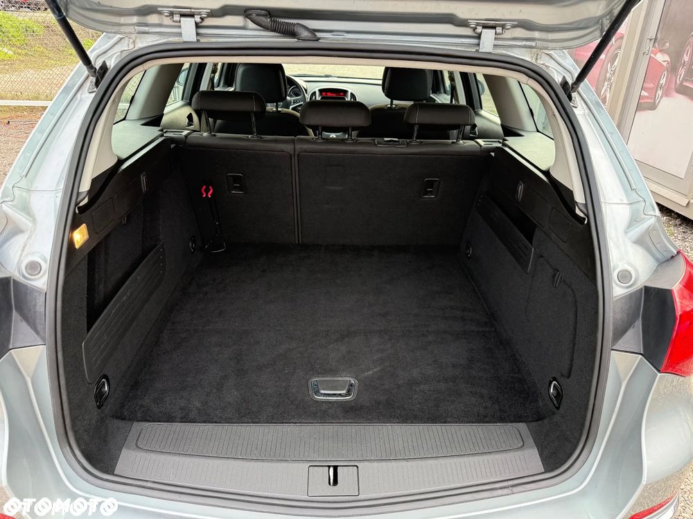 Opel Astra - 25