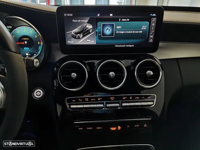 Mercedes-Benz C 300 de AMG Line - 24