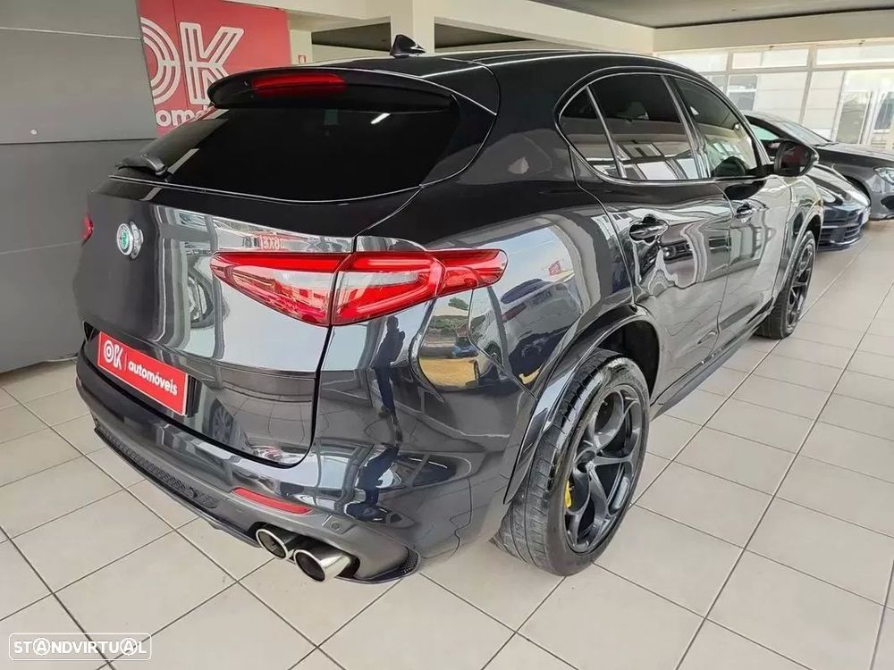 Alfa Romeo Stelvio 2.9 T Quadrifoglio AT8 Q4 - 11