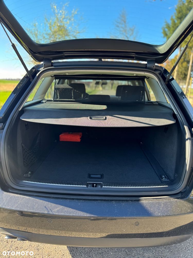 Audi A4 Avant 2.0 TDI - 7