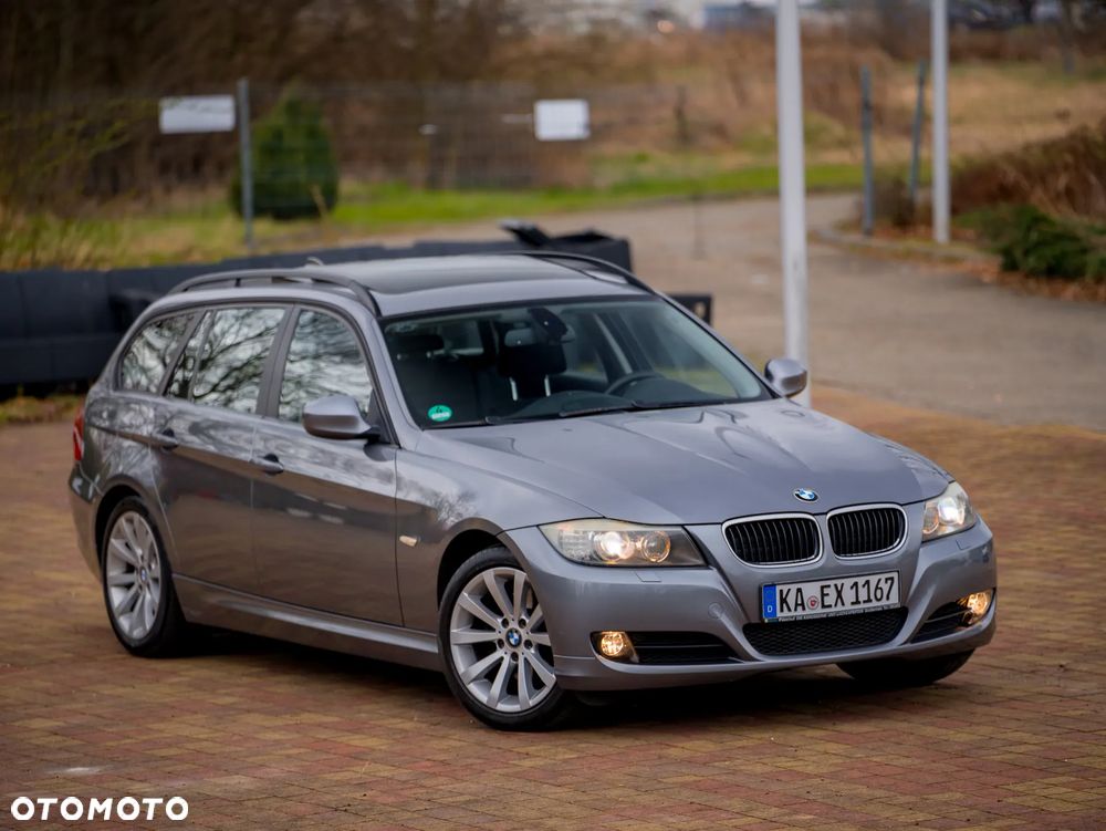 BMW Seria 3 320i Edition Sport - 14