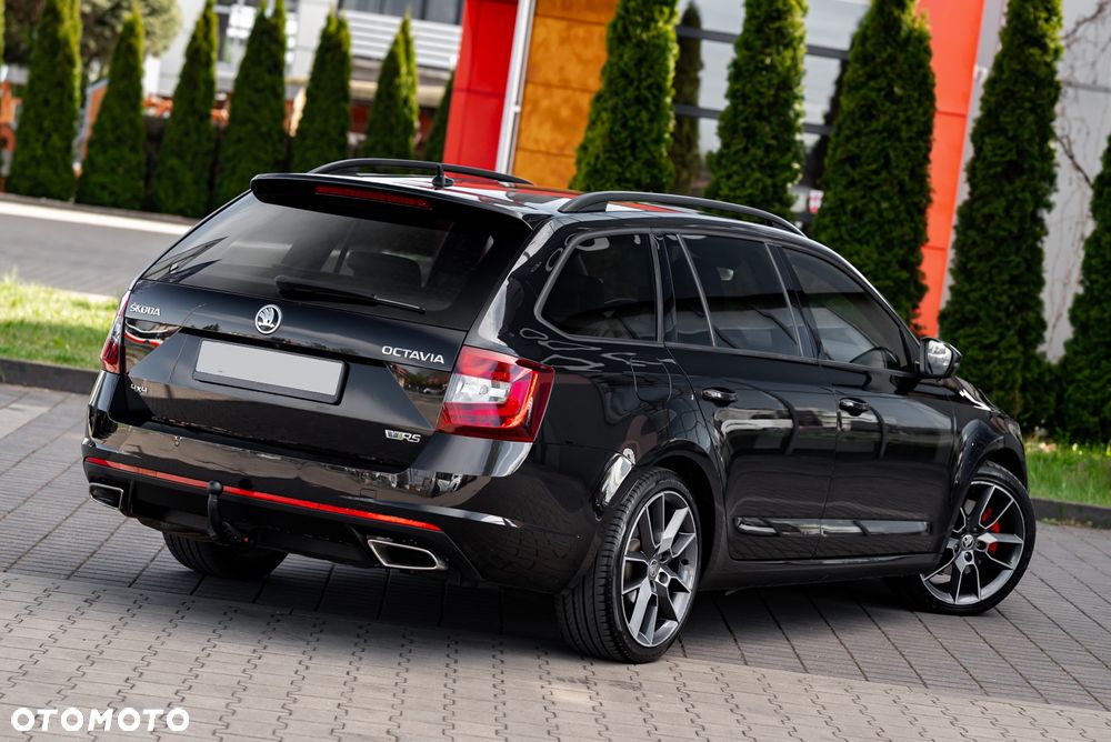 Skoda Octavia 2.0 TDI 4x4 DSG RS - 15