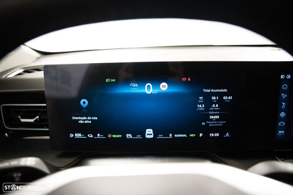MG HS 1.5 Plug-in Hybrid Luxury - 32