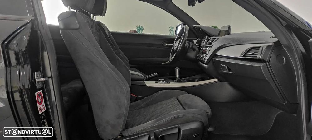 BMW 218 d Coupe Pack M - 23