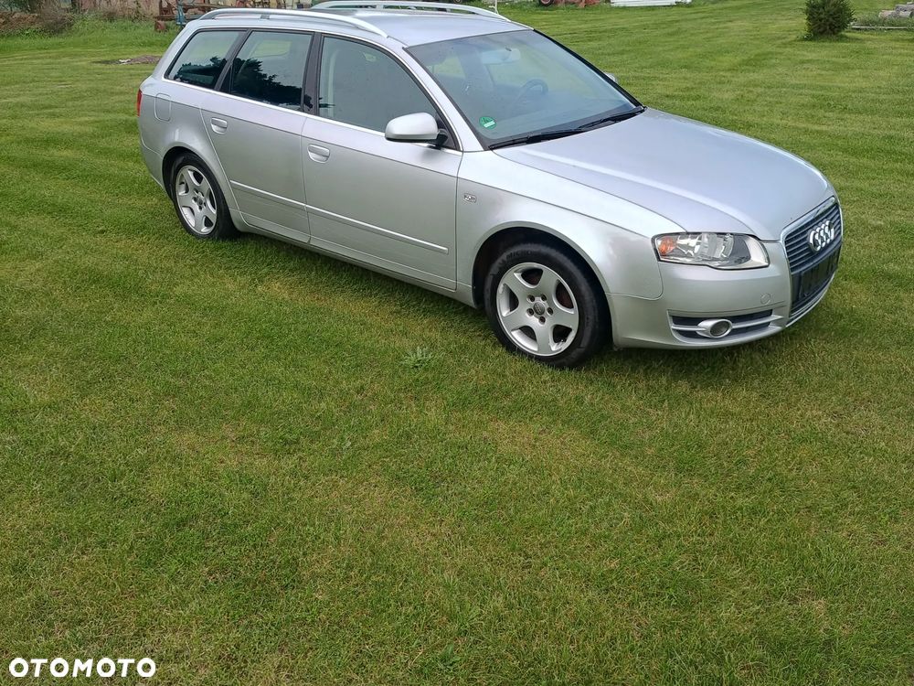 Audi A4 - 4