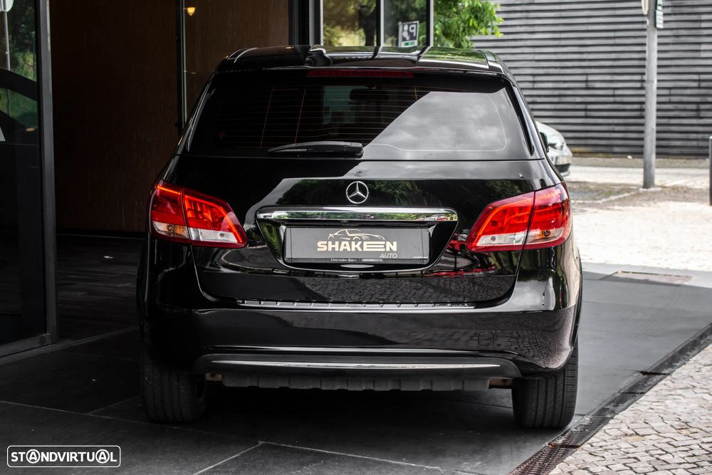 Mercedes-Benz B 250 e Electric Drive - 10