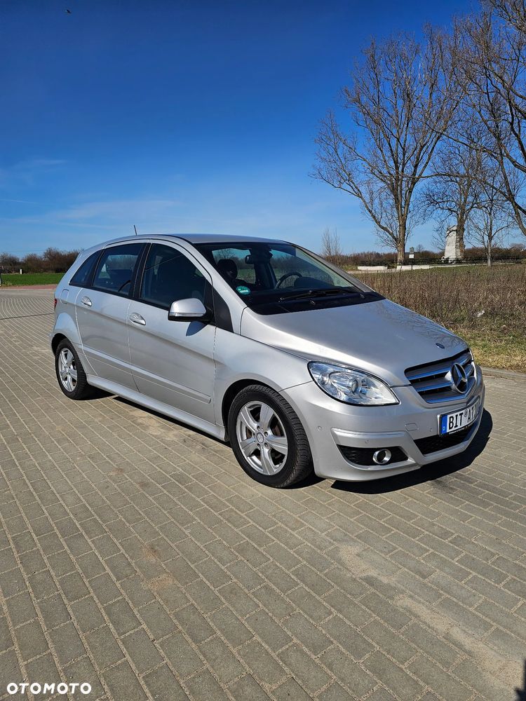 Mercedes-Benz Klasa B 180 CDI Autotronic - 1