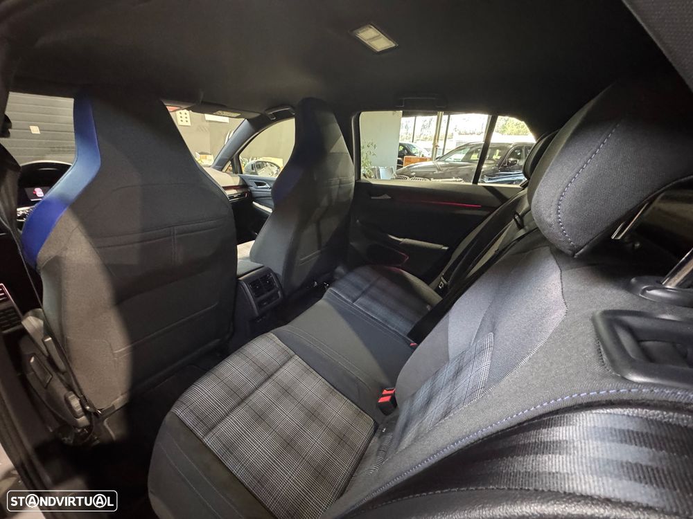VW Golf 1.4 TSI GTE DSG - 17