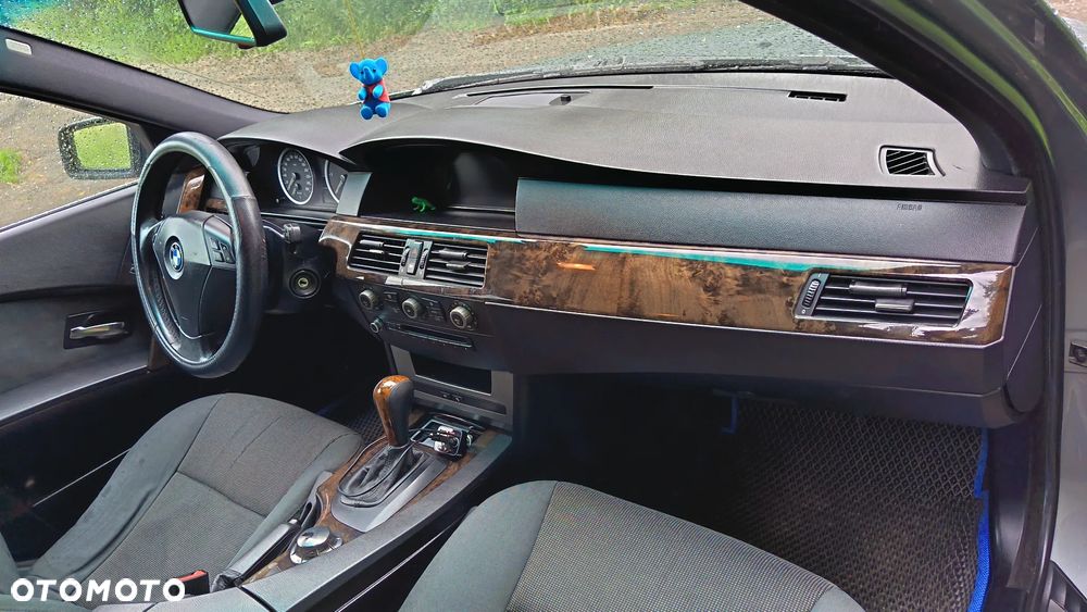 BMW Seria 5 - 17