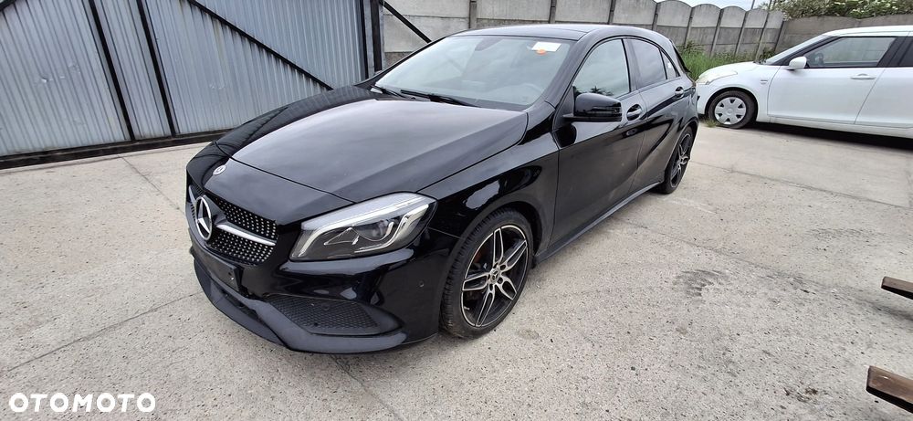 Mercedes-Benz Klasa A 160 d AMG Line - 1