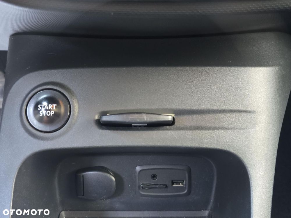 Renault Captur 1.2 TCe Intens EDC - 26