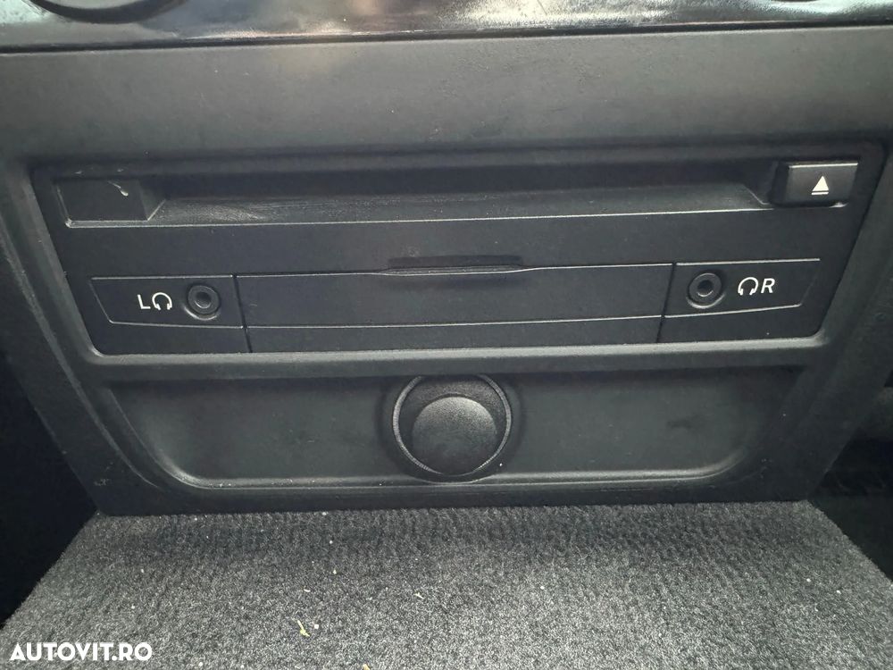 BMW Seria 5 525d xDrive AT - 14