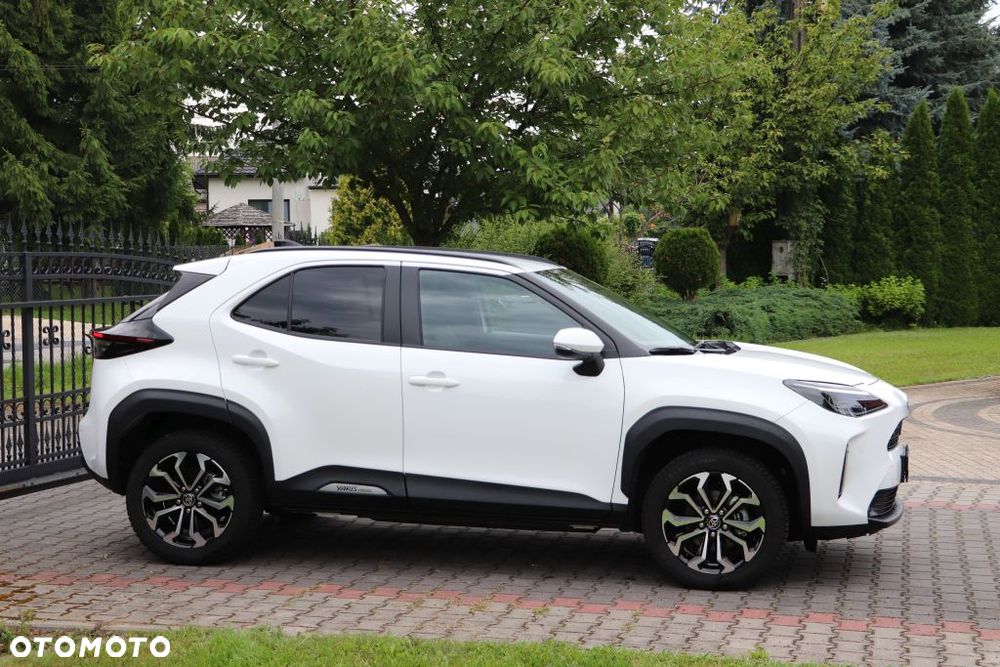 Toyota Yaris Cross 130 1.5 VVT-i Team Deutschland - 19