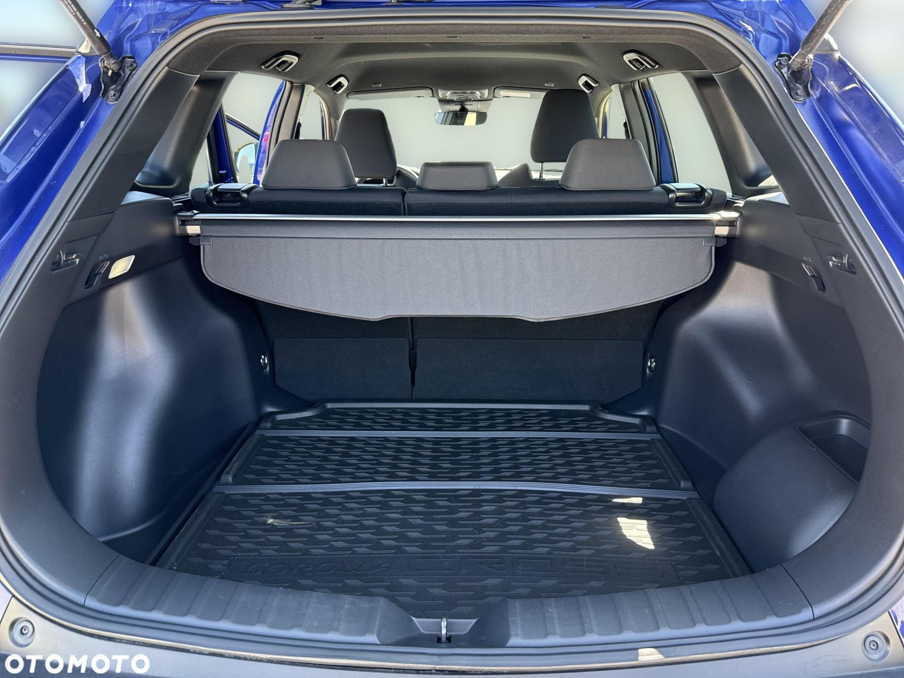 Toyota Corolla Cross 2.0 Hybrid Comfort - 24
