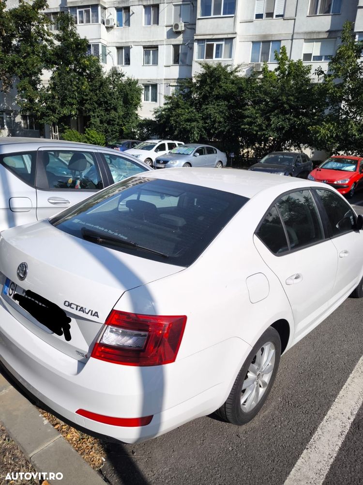 Skoda Octavia 2.0 TDI Green tec Elegance - 9