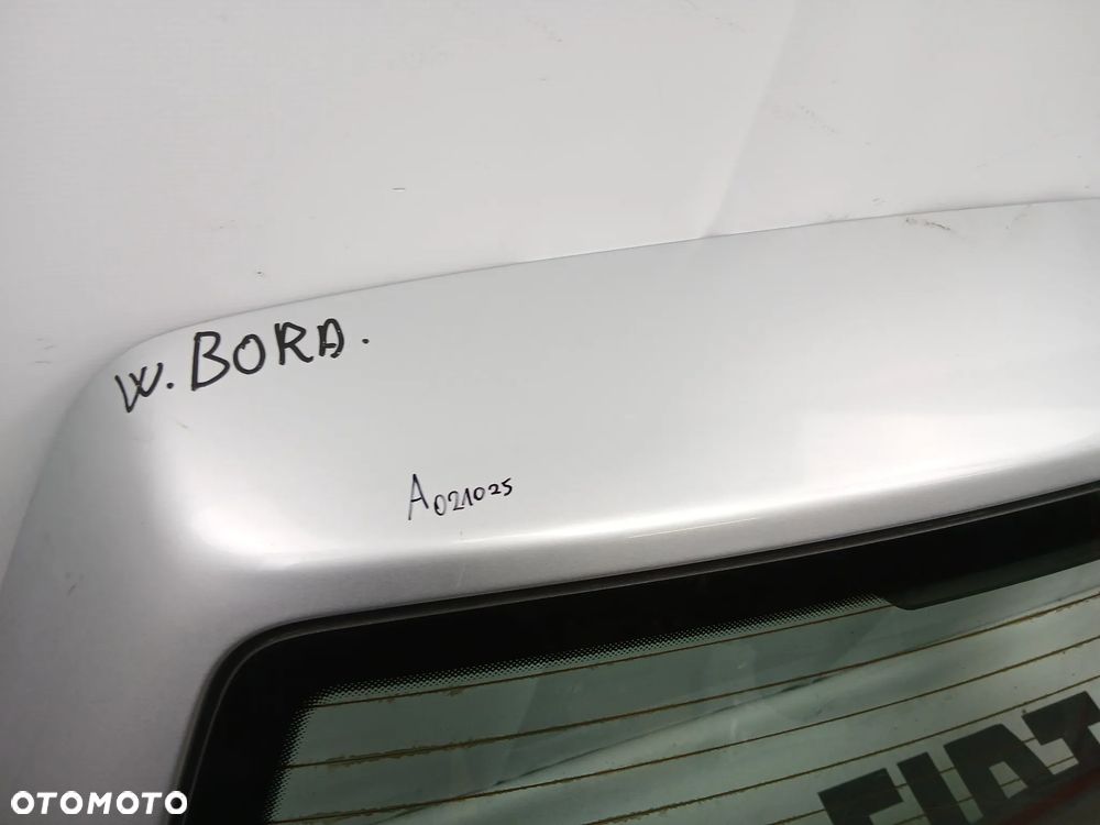 Klapa pokrywa bagażnika VW GOLF IV BORA - 2