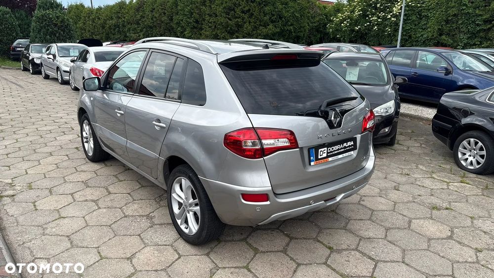 Renault Koleos 2.0 dCi FAP 4x4 Luxe - 4