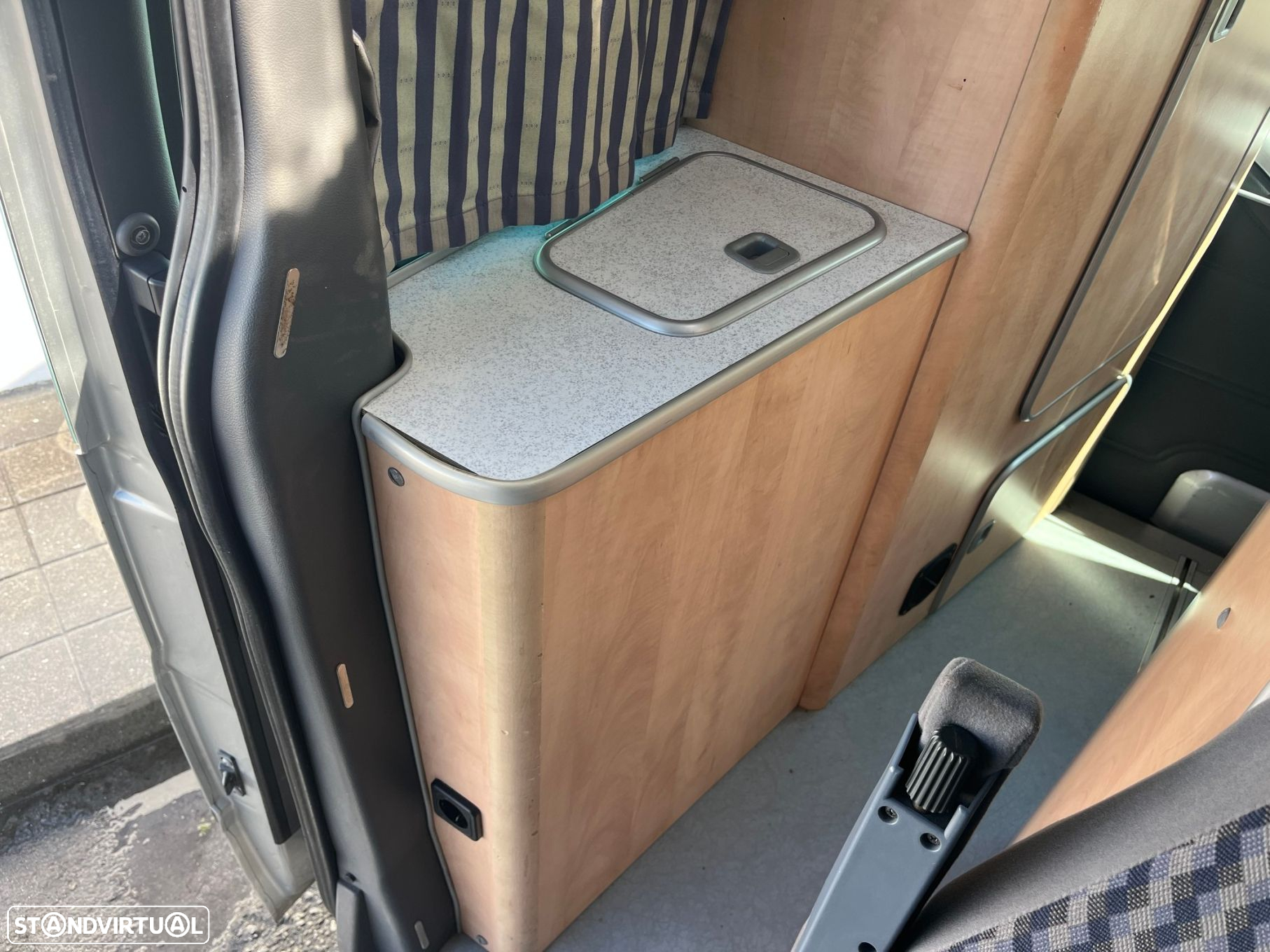 Ford Transit Outro - 30