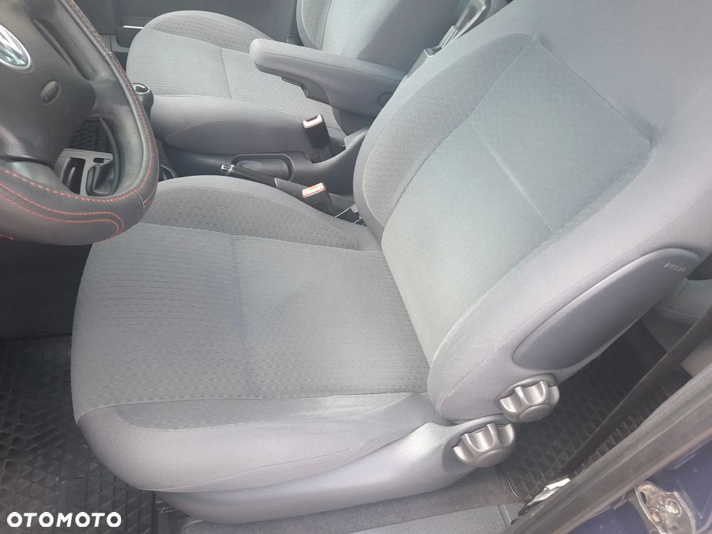 Volkswagen Sharan 2.0 TDI DPF Trendline - 15