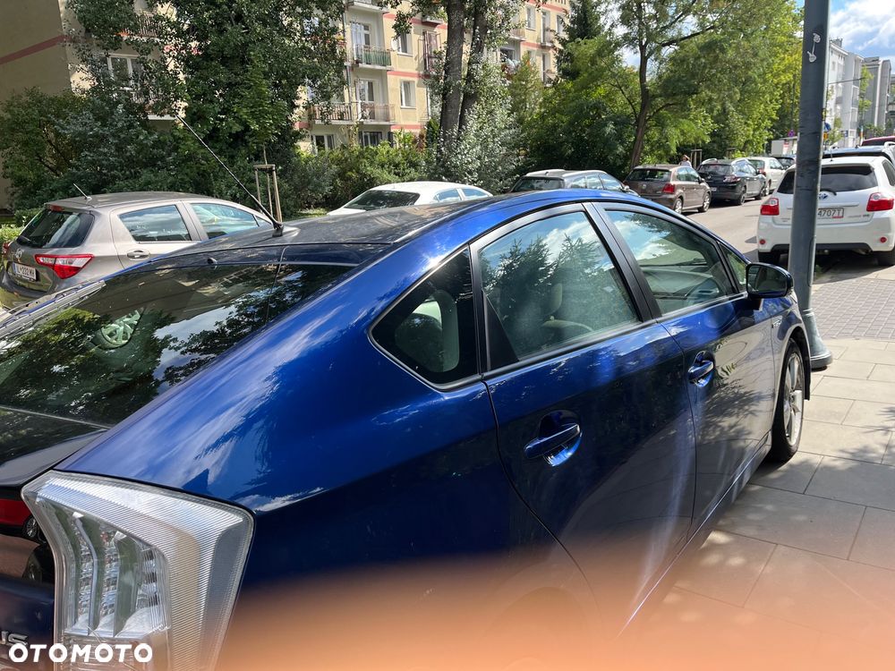 Toyota Prius 1.5 VVT-i Prestige - 4