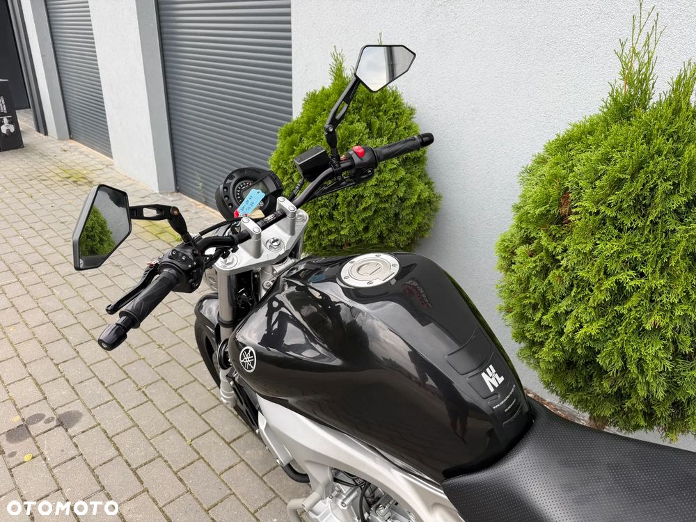 Yamaha FZ - 39