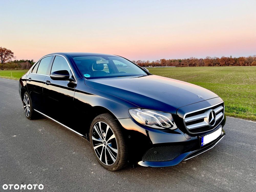 Mercedes-Benz Klasa E 200 d 9G-TRONIC Exclusive - 2