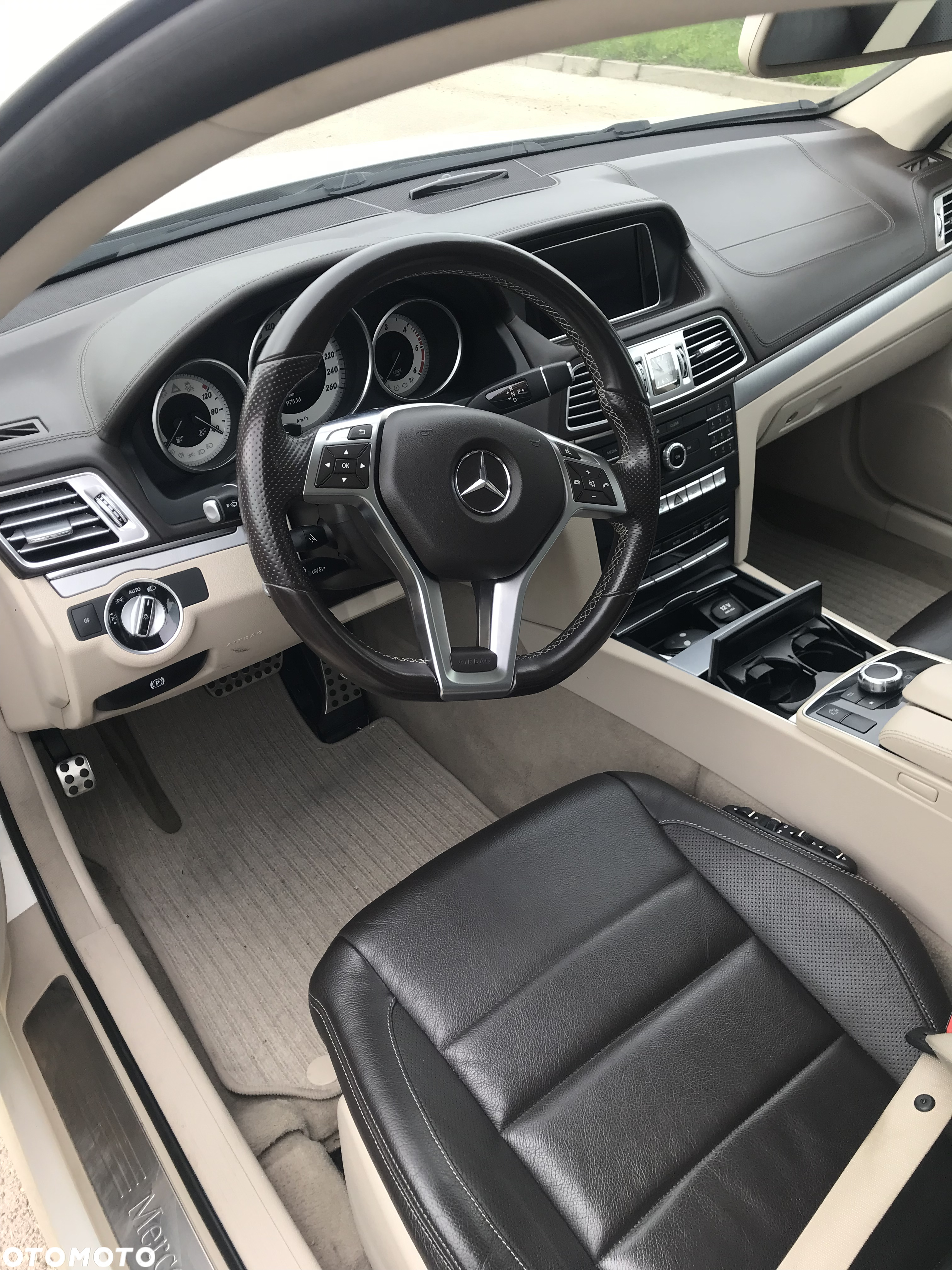 Mercedes-Benz Klasa E 220 d Coupe 9G-TRONIC Sport Edition - 4