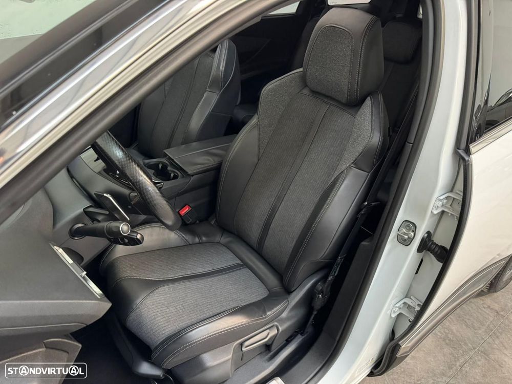 Peugeot 5008 1.5 BlueHDi GT Line EAT8 - 15