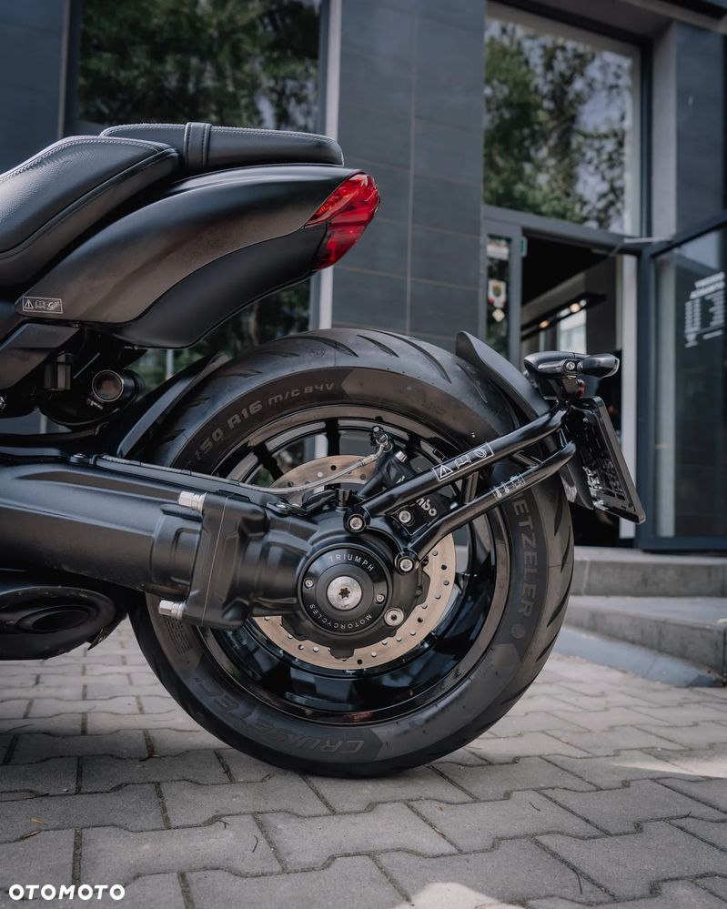 Triumph Rocket - 7