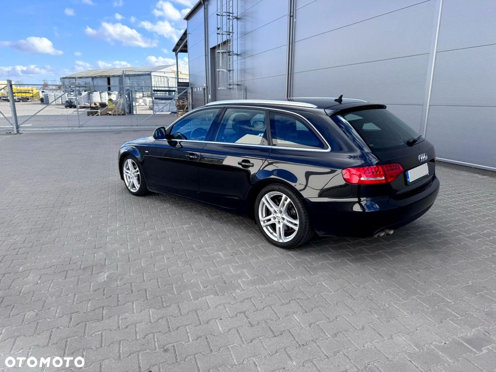 Audi A4 Avant 2.0 TDI DPF S line Sportpaket - 4