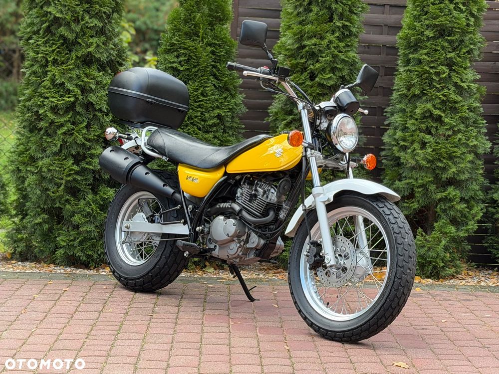 Suzuki RV