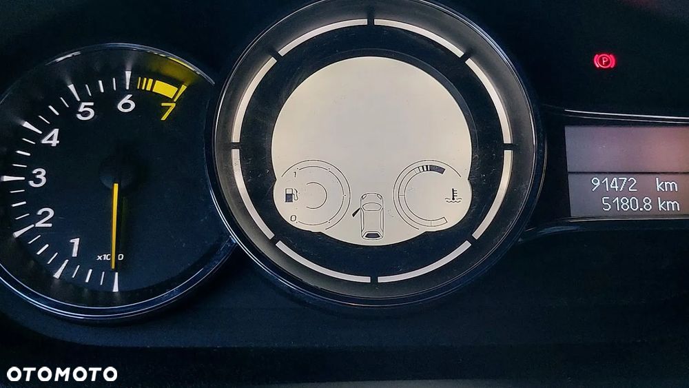 Renault Megane ENERGY TCe 130 EDC BOSE EDITION - 8